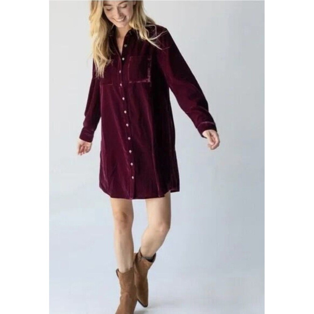 Natural Life Dress Shirt Womens Size X Large Rocky Velvet Cranberry Button Up